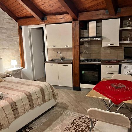 דירות קלטניסטה ***** La Casa Di Gio מראה חיצוני תמונה