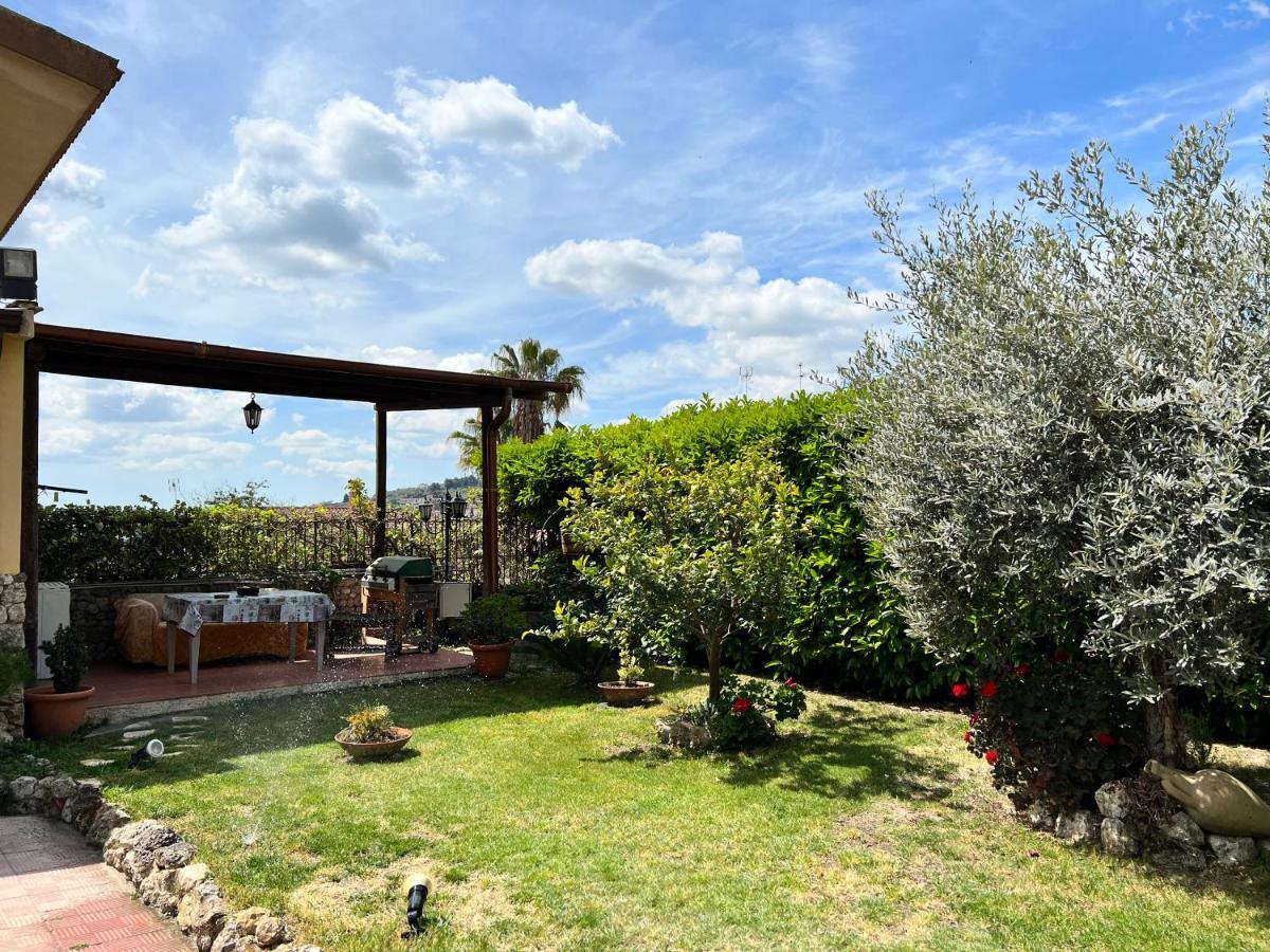 דירות קלטניסטה ***** La Casa Di Gio מראה חיצוני תמונה