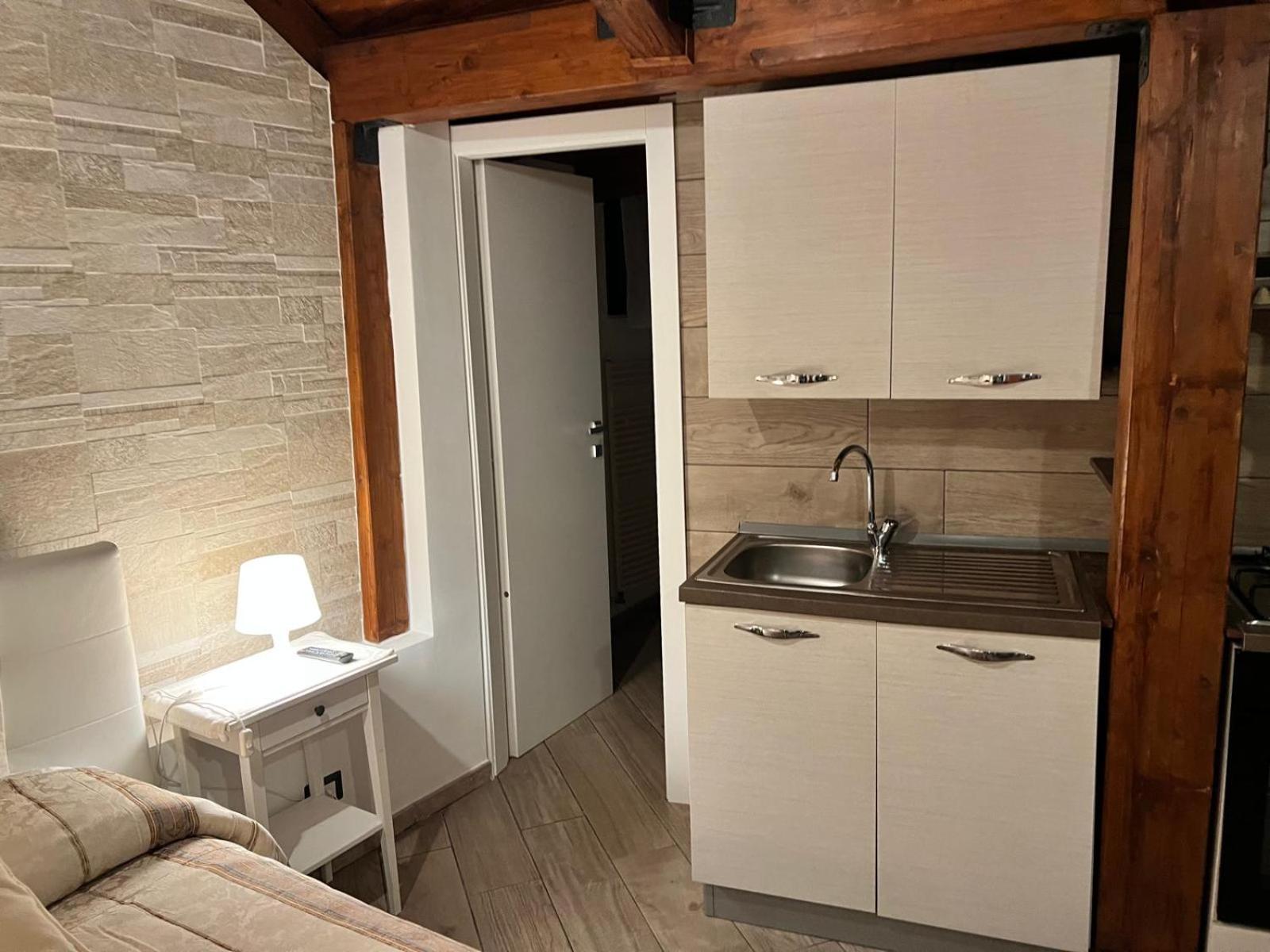 דירות קלטניסטה ***** La Casa Di Gio מראה חיצוני תמונה